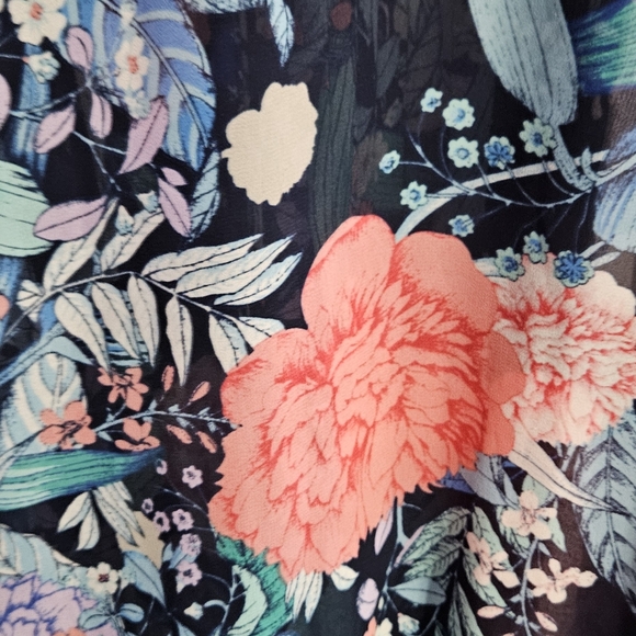 Floral long sleeve blouse - Picture 4 of 4